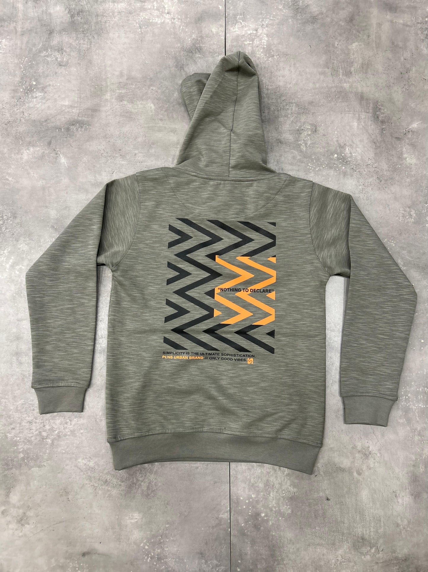 07621 Old nothing hoodie boy 9-12y