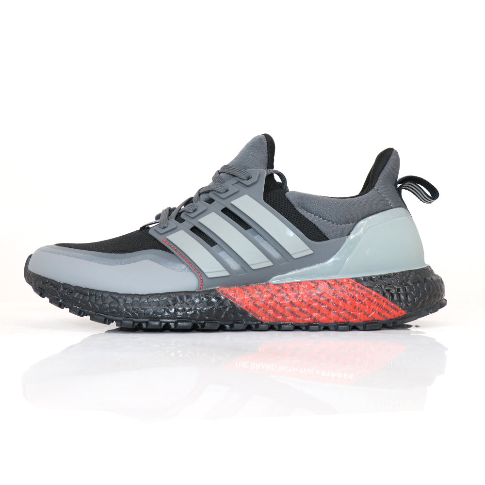 EG8099 Men's Ultraboost All Terrain training shoes