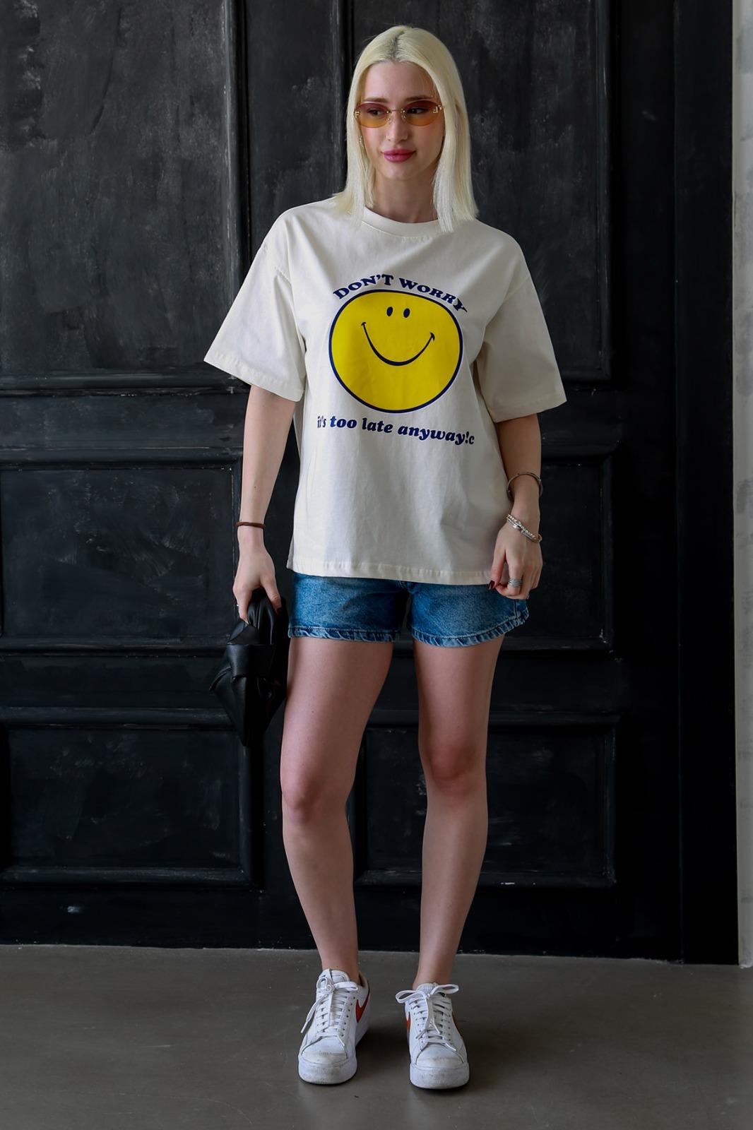 MG2379 DON'T WORRY PRINTED WOMEN T-SHIRT MADMEXT