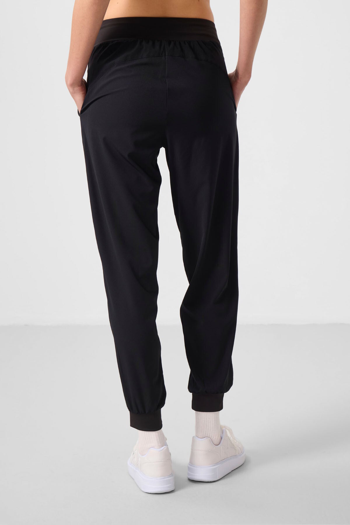 Pocketed Standard Fit Women's Yoga Pants - 94677