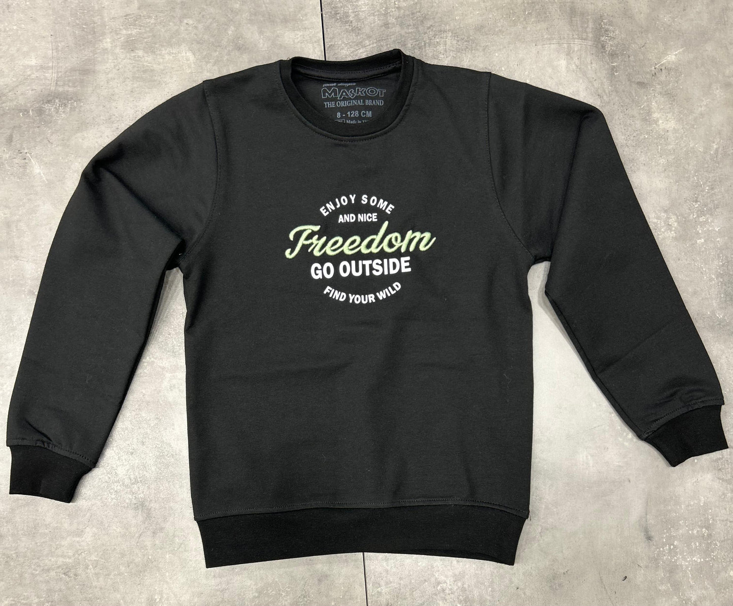 02472 Freedom sweatshirt boy 5-8y