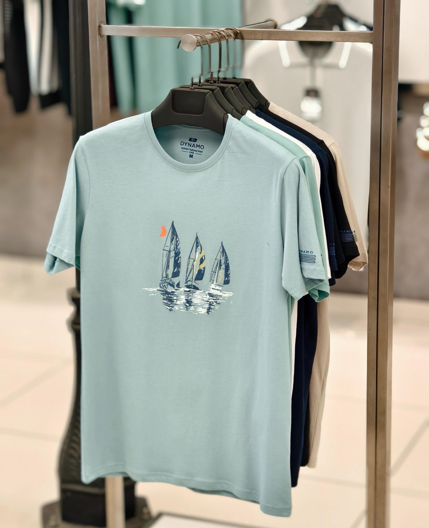 T232 Triple Sail printed Men's t-shirt Dynamo