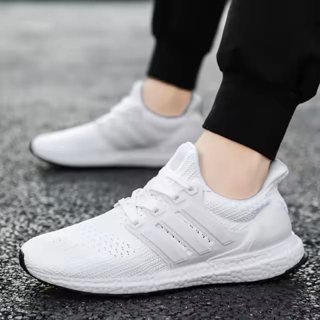 BB6168 Ultra Boost Cloud