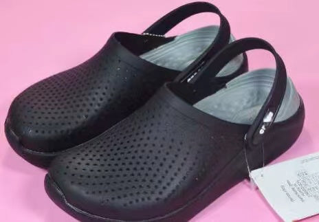 1069 Crocs Slip On Sandals