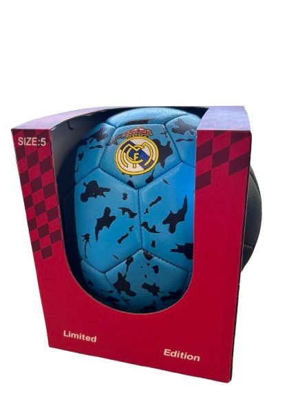 2117 REAL MADRID FOOTBALL