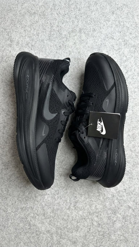 N912-1 Nike Vomero 18 ZoomX big size