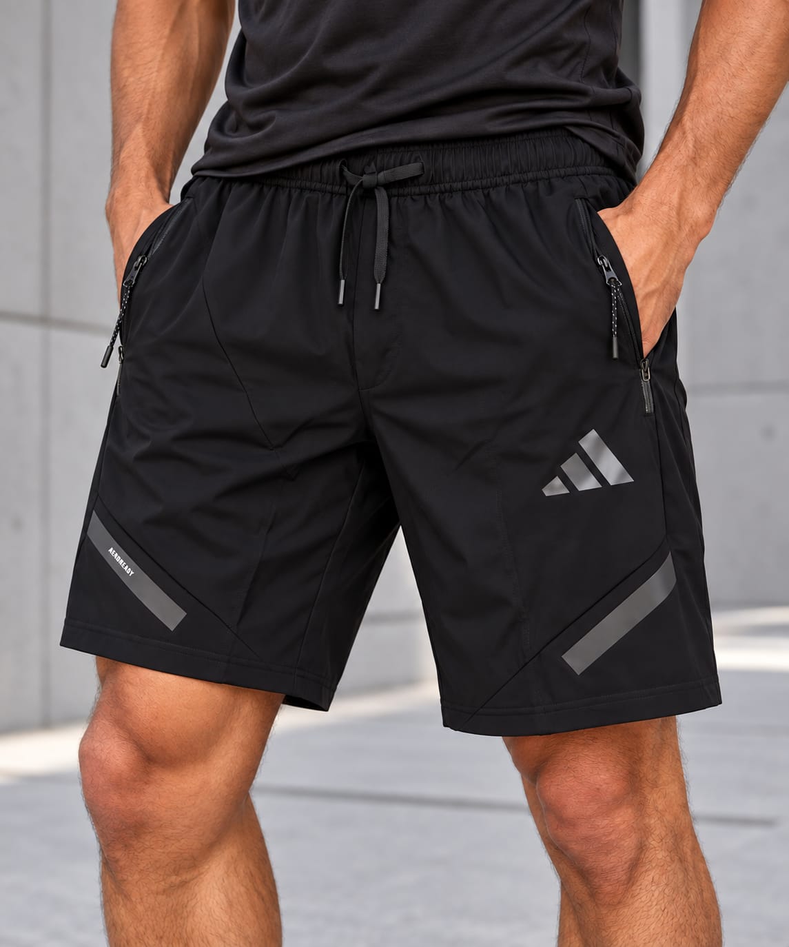 30008 Adidas MEN PERFORMANCE SHORT