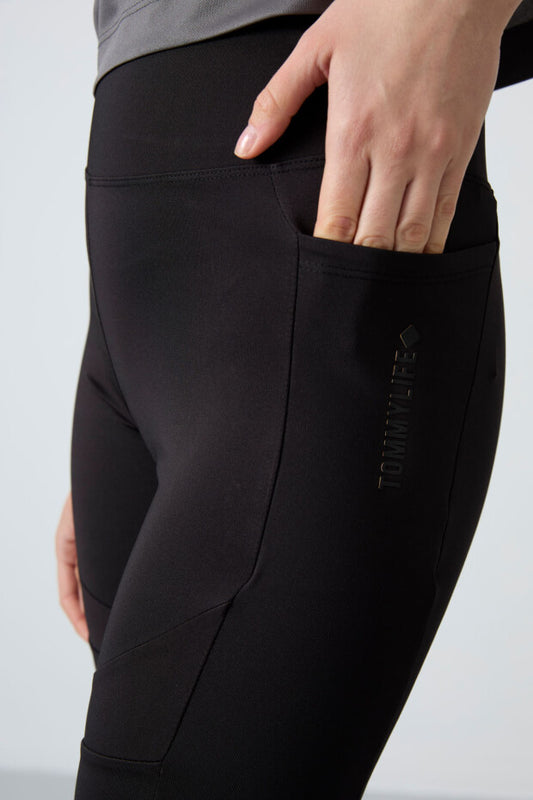 91012 STANDARD FIT PERFORMANCE WOMENS BIKER SHORT
