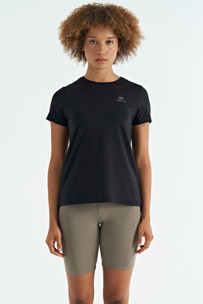97267 Back Slit Detail Crew Neck Short Sleeve Standard Fit Women's t-shirt