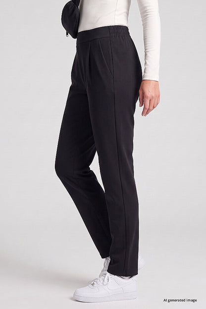 94687 Wmn's Sweatpants with Hidden Pocket Details and Relaxed Fit