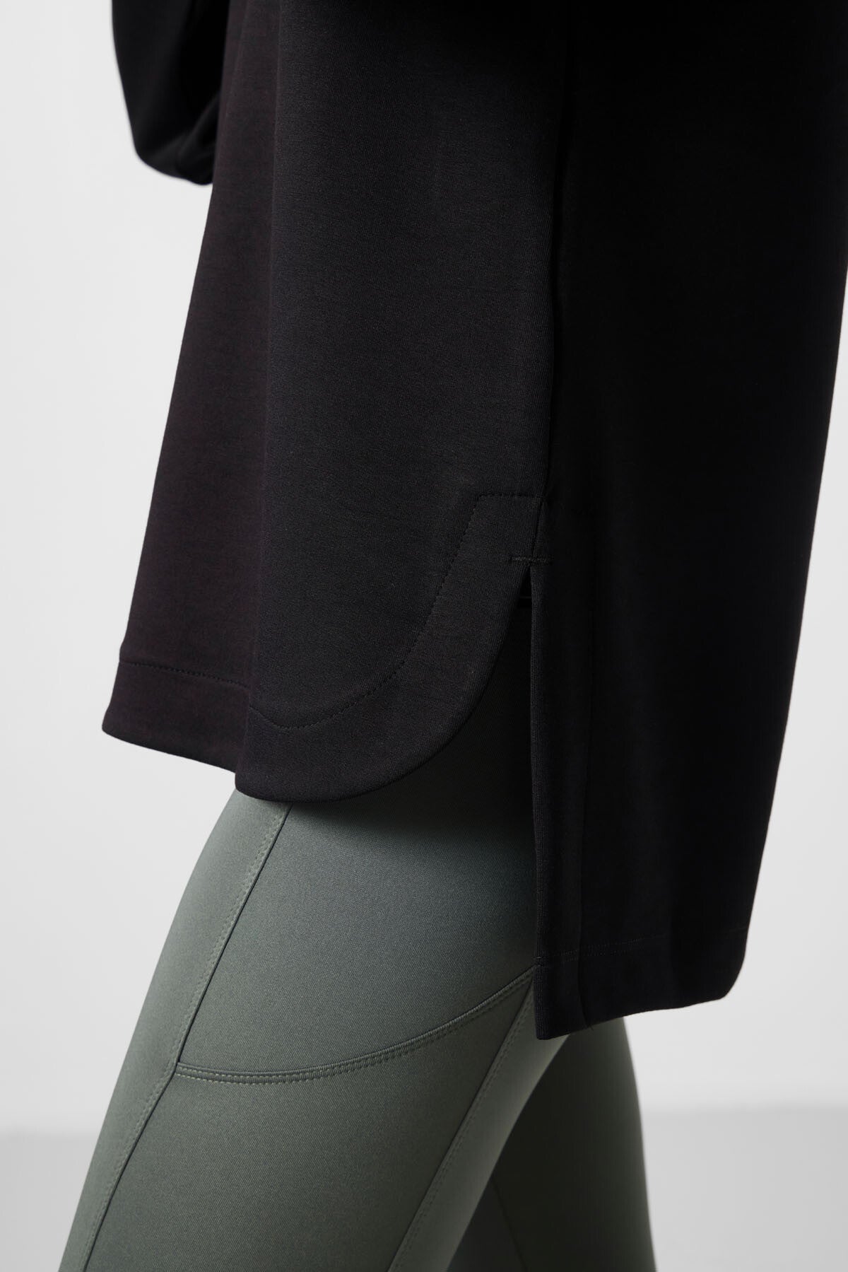 97305 Parliament Soft Textured O-Neck Relaxed Fit Women's Tunic Sweatshirt